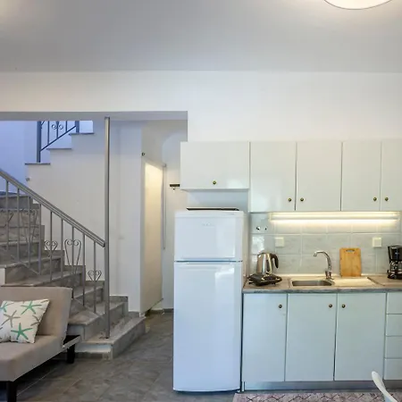 Hillside Hideaway Дом отдыха *