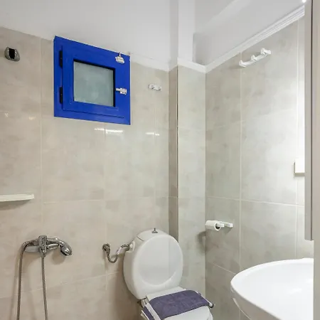 Hillside Hideaway * Paliouri