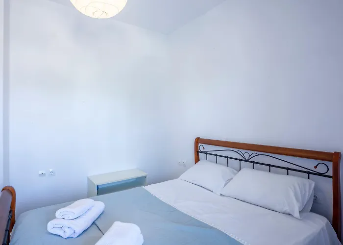 Дом отдыха Hillside Hideaway